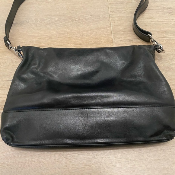 Tory Burch Black Crossbody Purse with Silver Hardware. Convertible Straps - Picture 3 of 15